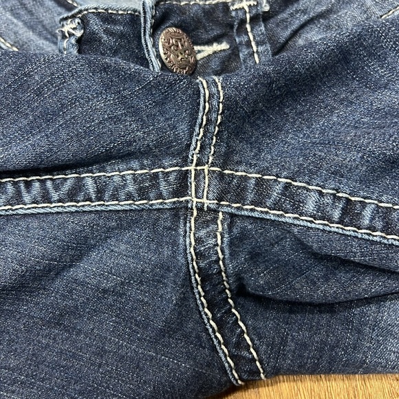 Silver Jeans - Suki Mid Capri - Size 28/22.5 - Picture 11 of 11